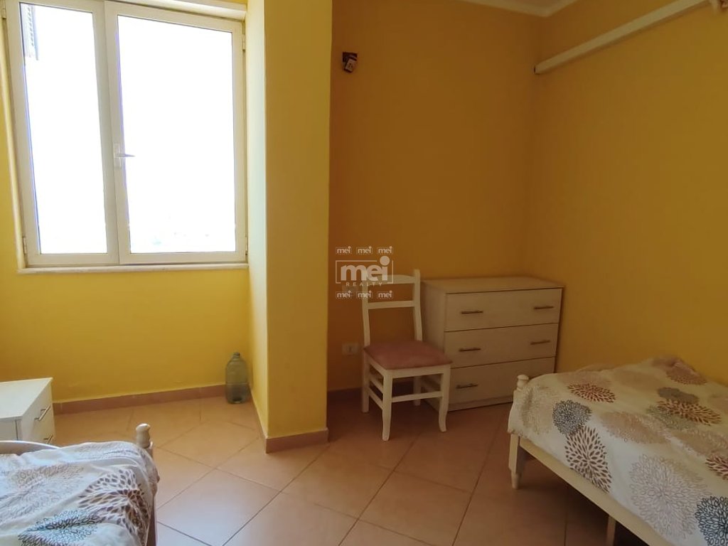 APARTAMENT ME QIRA ME PAMJE NGA DETI NE VOLLGA