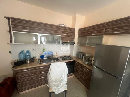 JEPET ME QIRA APARTAMENT 1+1 TEK SHKEMBI I KAVAJES!