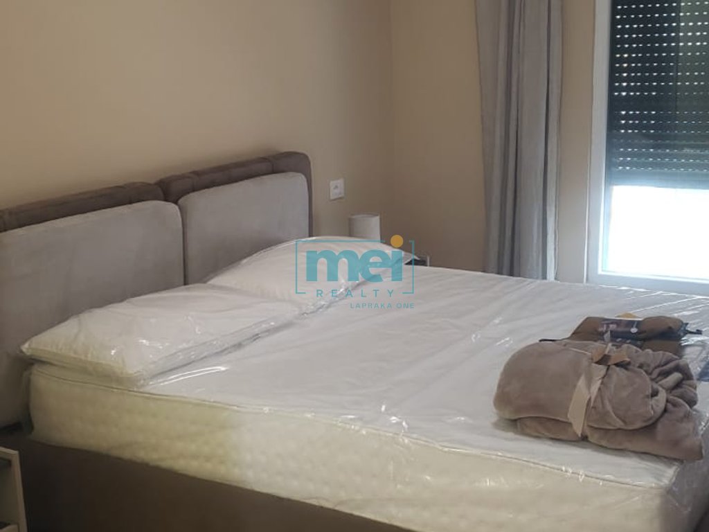 Apartament 2+1+2 per shitje ne Laprake!