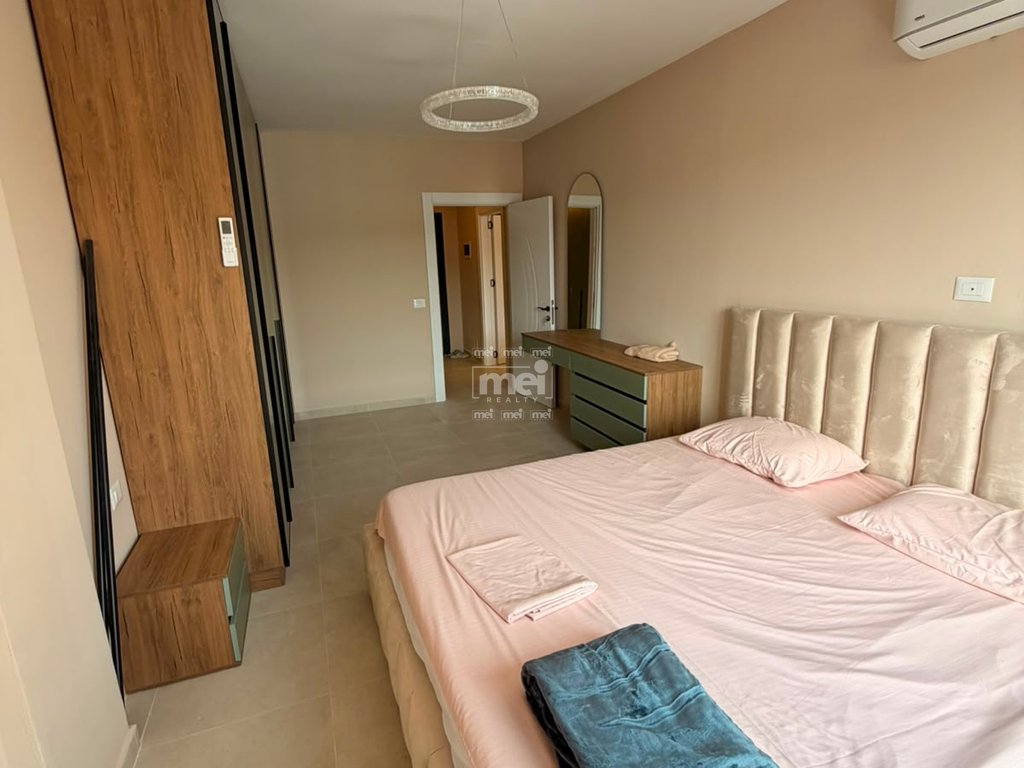 SHITET APARTAMENT 1+1,SHKEMBI KAVAJES!