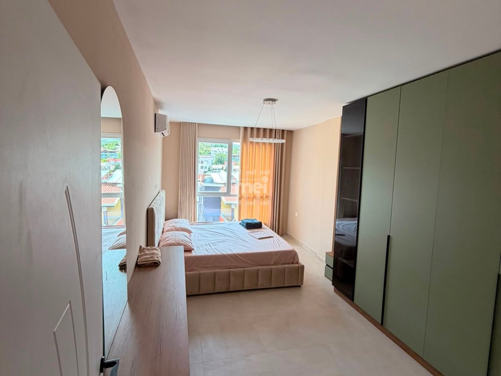 SHITET APARTAMENT 1+1,SHKEMBI KAVAJES!