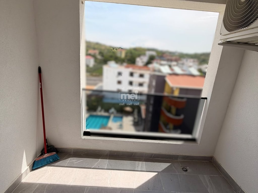 SHITET APARTAMENT 1+1,SHKEMBI KAVAJES!
