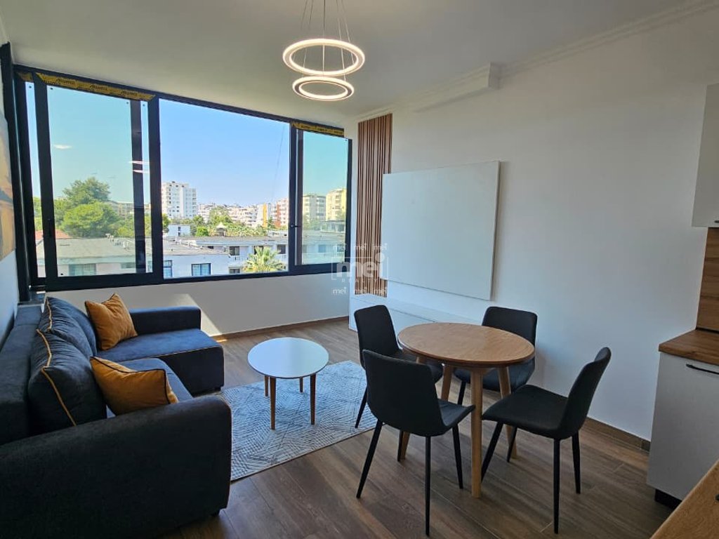 SHITET SUPER APARTAMENT 1+1 VIJE E 3 ME DETIN ,NE PLAZH ILIRIA!