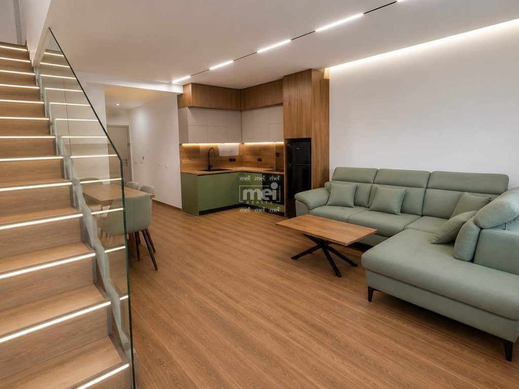 JEPET ME QIRA SUPER APARTAMENT 1+1 TEK SHKEMBI I KAVAJES!