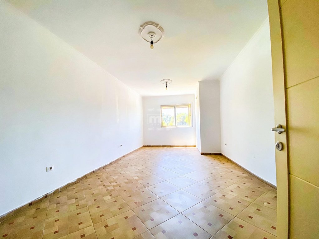 SHITET APARTAMENT 2+1 NË PLAZH, DURRËS!