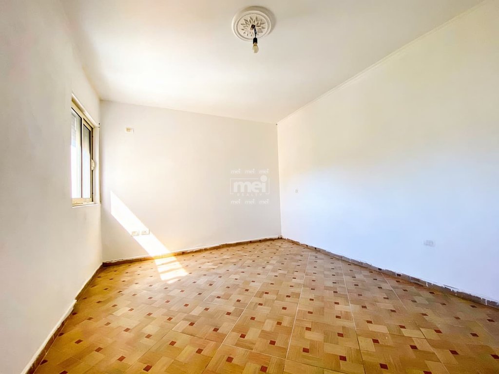 SHITET APARTAMENT 2+1 NË PLAZH, DURRËS!