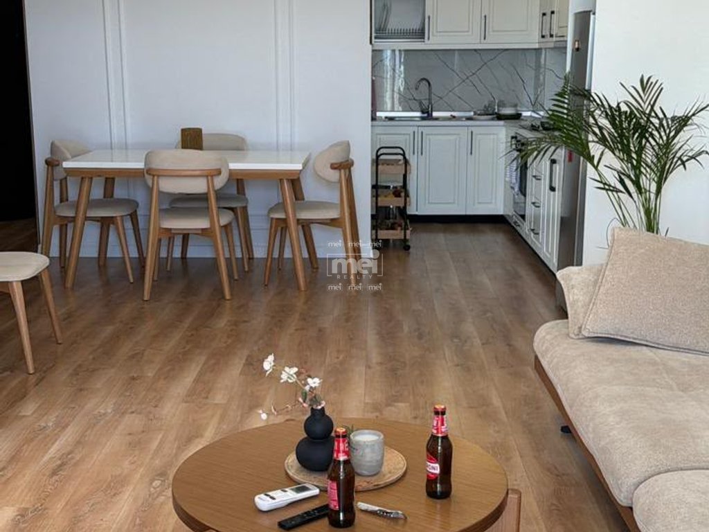 SHITET APARTAMENT 2+1 NE LAGJEN 15 PRANE BILLES
