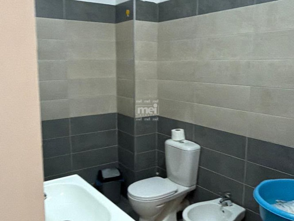 SHITET APARTAMENT 2+1 NE LAGJEN 15 PRANE BILLES
