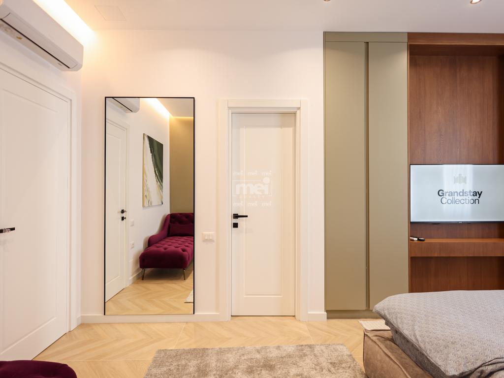 JEPET ME QIRA APARTAMENT 2+1 ME PAMJE NGA DETI, NË VOLLGA!