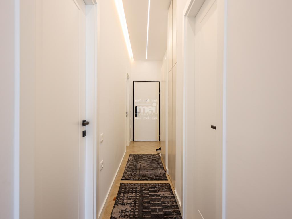 JEPET ME QIRA APARTAMENT 2+1 ME PAMJE NGA DETI, NË VOLLGA!