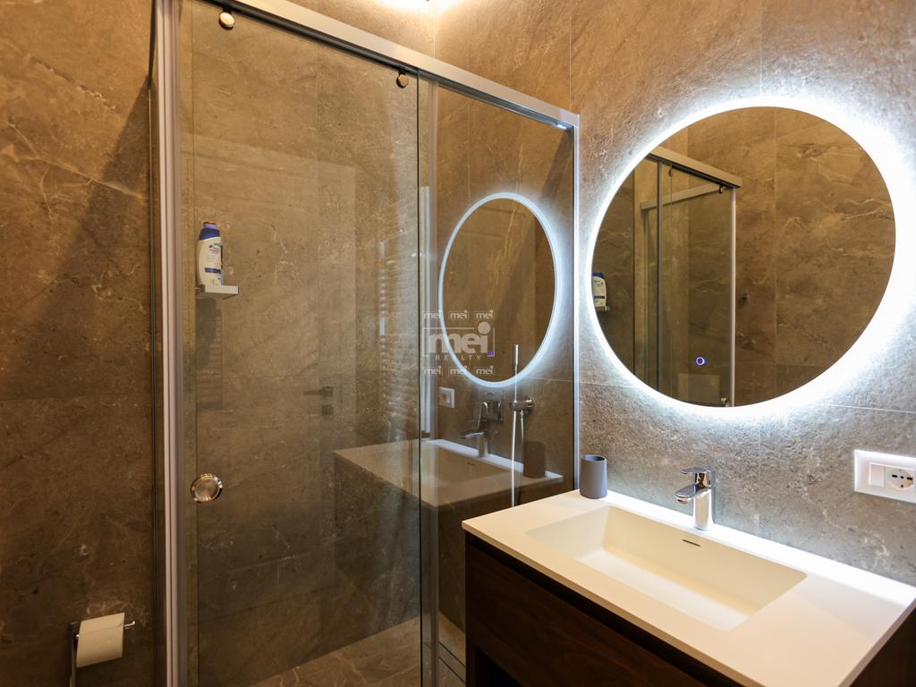 JEPET ME QIRA APARTAMENT 2+1+2 ME PAMJE NGA DETI, NË VOLLGA!