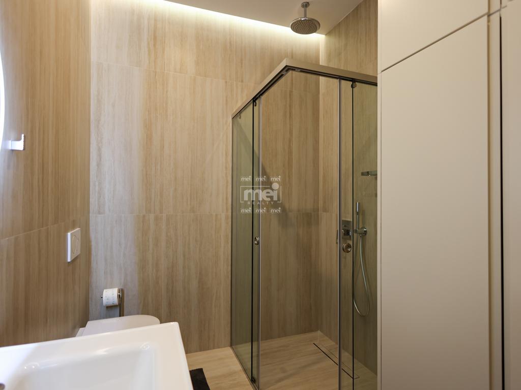 JEPET ME QIRA APARTAMENT 2+1+2 ME PAMJE NGA DETI, NË VOLLGA!