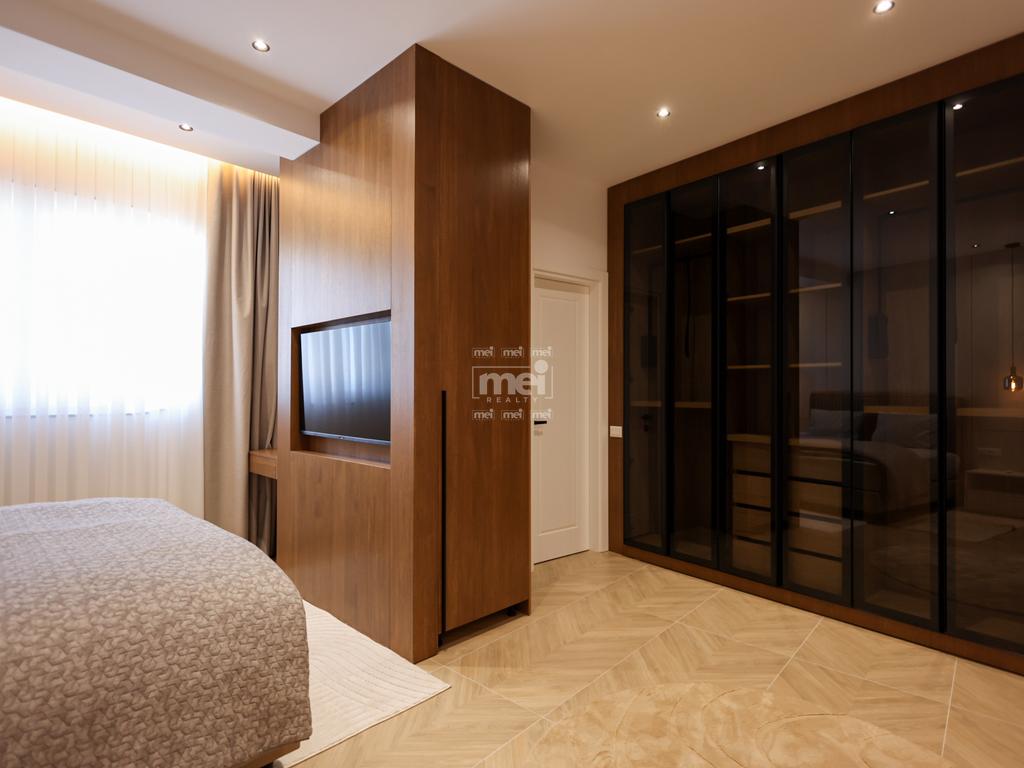 JEPET ME QIRA APARTAMENT 2+1+2 ME PAMJE NGA DETI, NË VOLLGA!