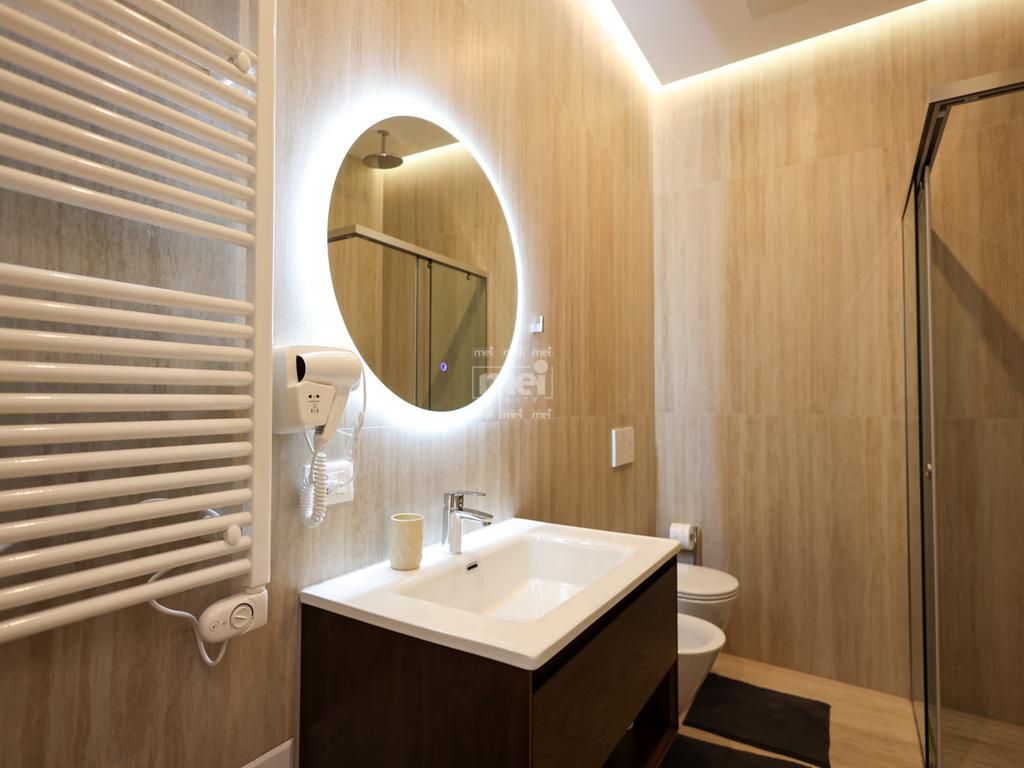 JEPET ME QIRA APARTAMENT 2+1+2 ME PAMJE NGA DETI, NË VOLLGA!
