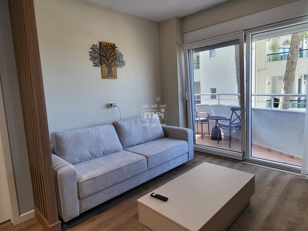 JEPET ME QIRA SUPER APARTAMENT 1+1 ME PAMJE DETI TEK SHKEMBI KAVAJES+POST PARKIMI!