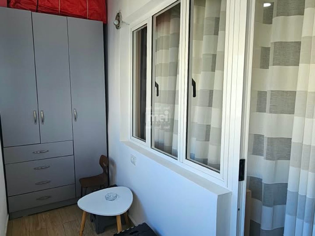 SHITET APARTAMENT 2+1 PRANË SHKOLLËS SË MUZIKËS,DURRËS!