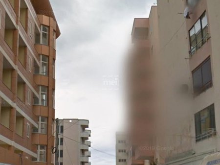 JEPET ME QIRA AMBIENT BIZNESI NE PLAZH HEKURUDHA!