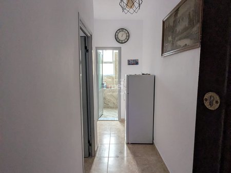 JEPET ME QIRA APARTAMENT 1+1 PLAZH