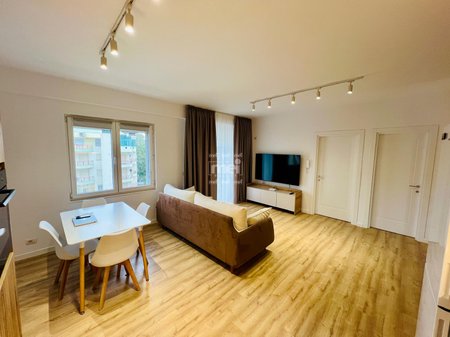 JEPET ME QIRA SUPER APARTAMENT 1+1 NE GOLEM PRANE HOTEL EPIDAMN!