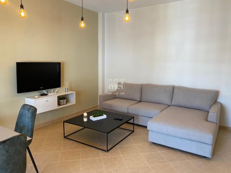 JEPET ME QIRA APARTAMENT 1+1 NE PLAZH!