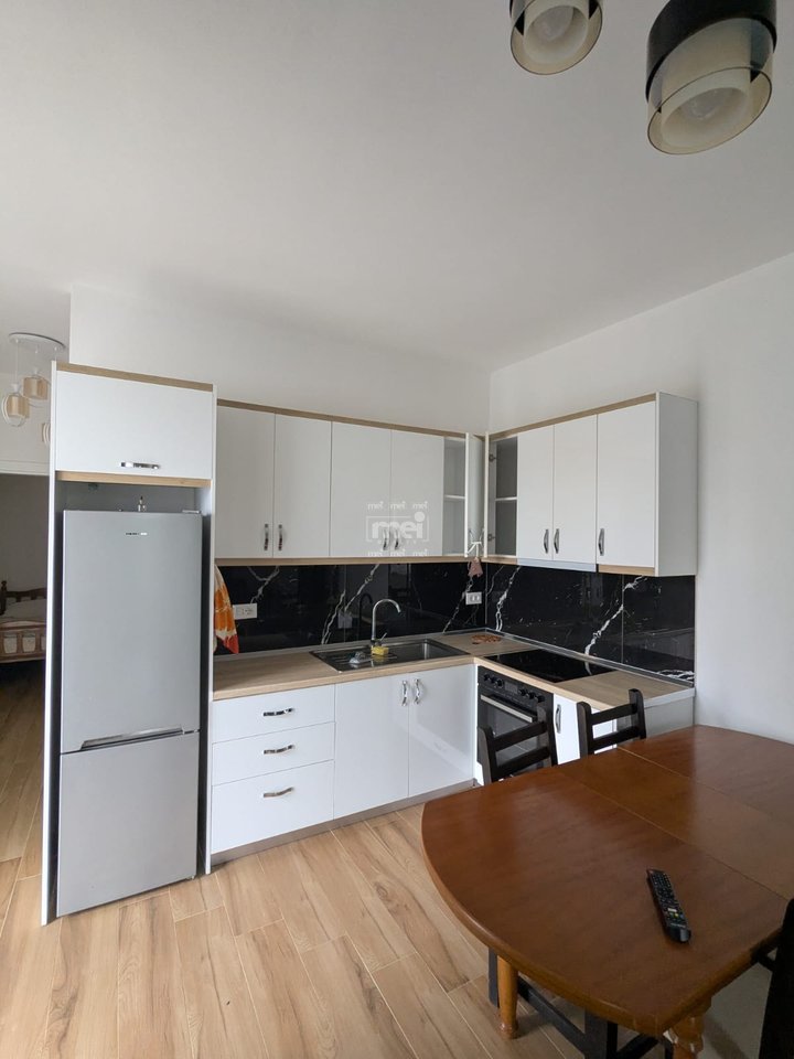 SI AFFITTANO 2 APPARTAMENTI HAMALLAJ 1+1