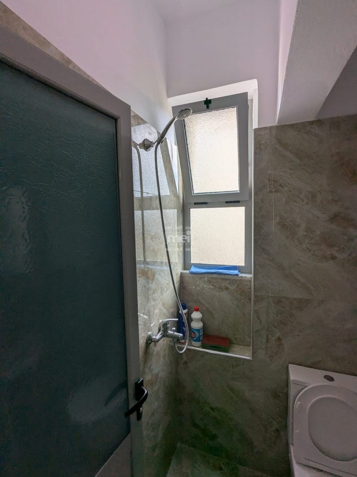 JEPET ME QIRA APARTAMENT 1+1 PLAZH