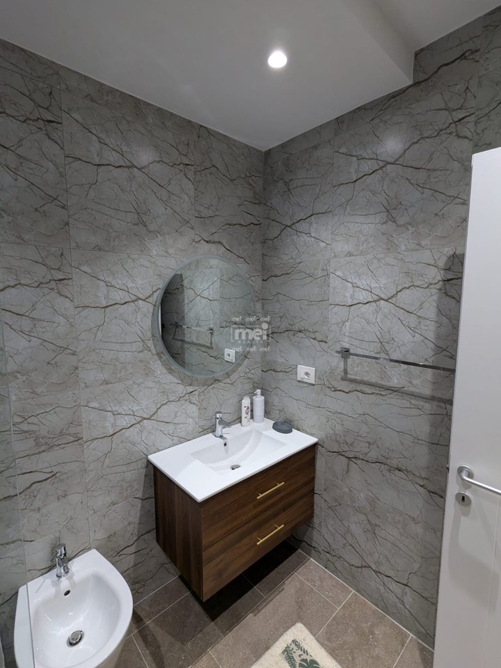 JEPET ME QIRA APARTAMENT 1+1 GOLEM