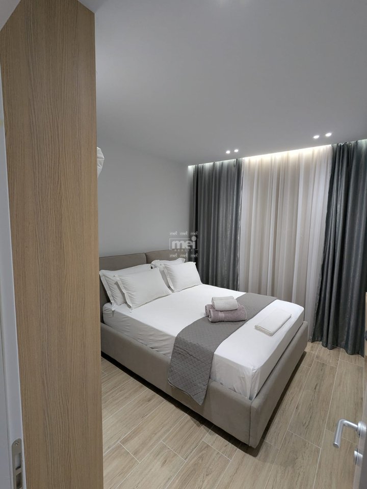 JEPET ME QIRA APARTAMENT 1+1 GOLEM