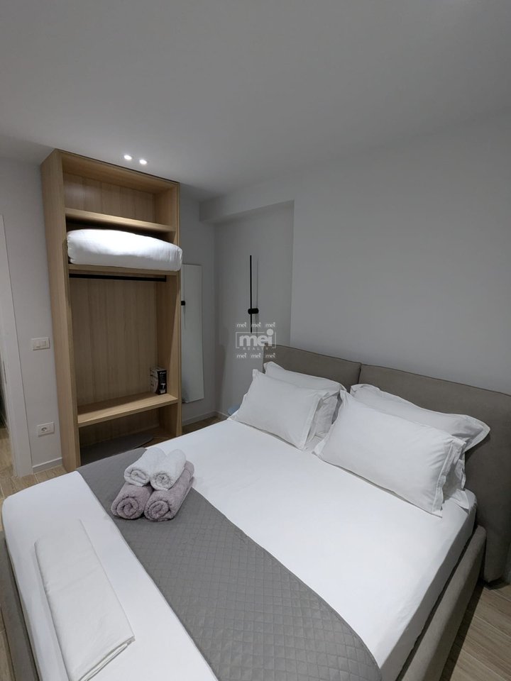 JEPET ME QIRA APARTAMENT 1+1 GOLEM