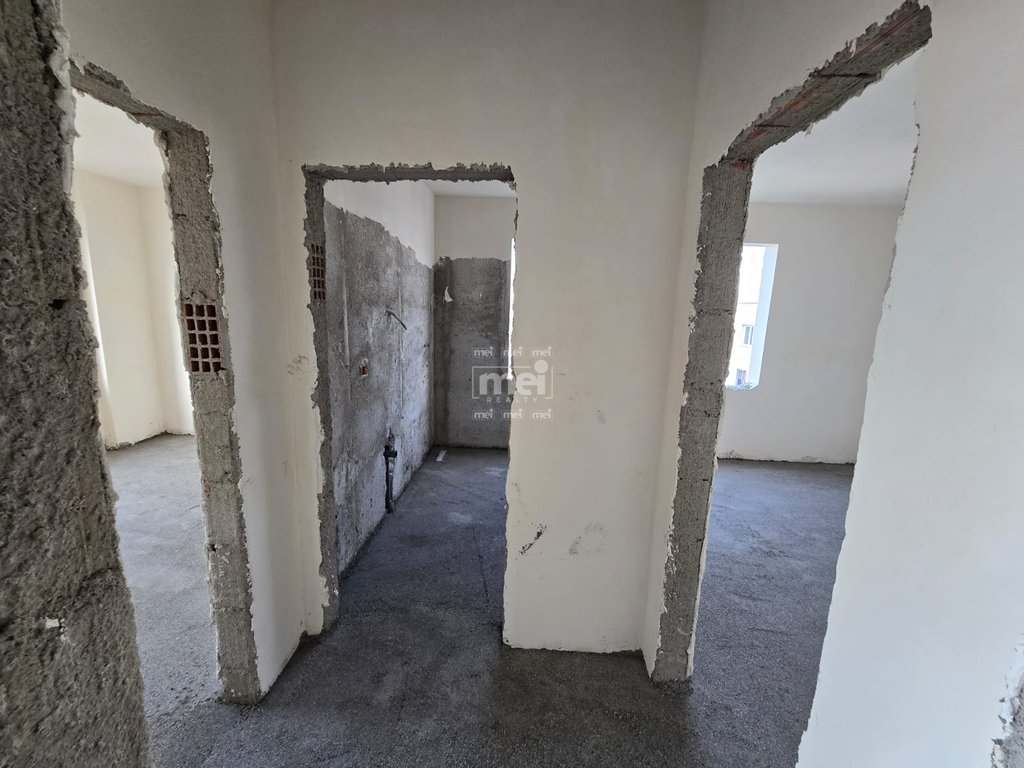 SHITET APARTAMENT 2+1 NE NDERTIM, PLAZH-RROTA E KUQE!
