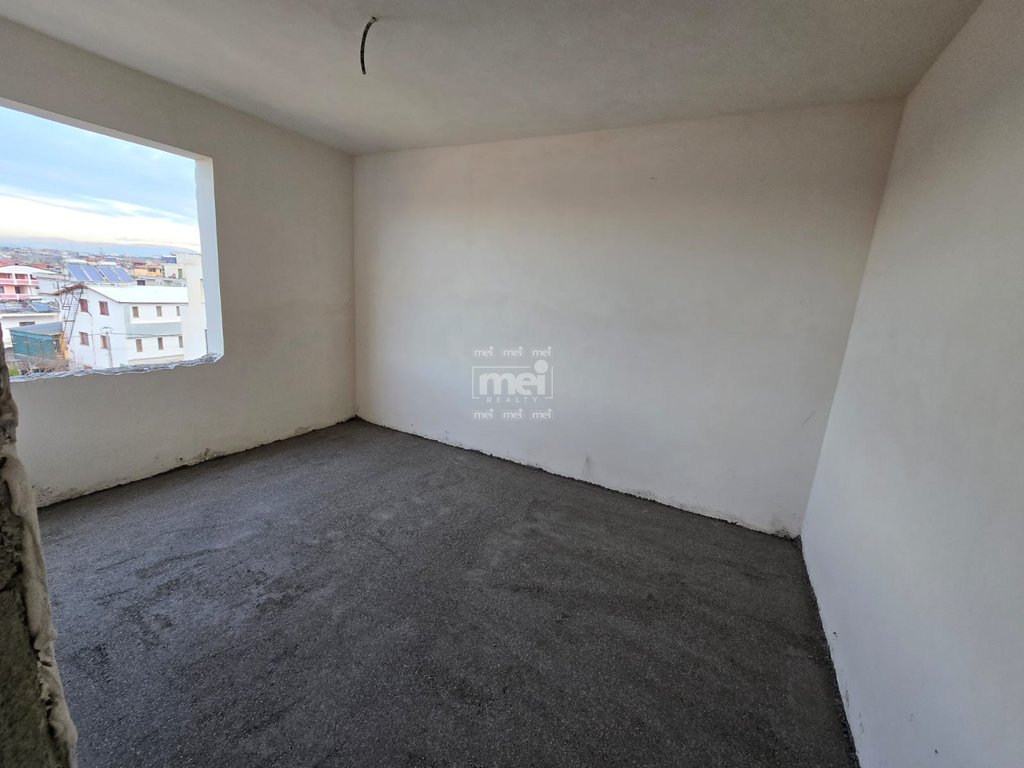 SHITET APARTAMENT 2+1 NE NDERTIM, PLAZH-RROTA E KUQE!