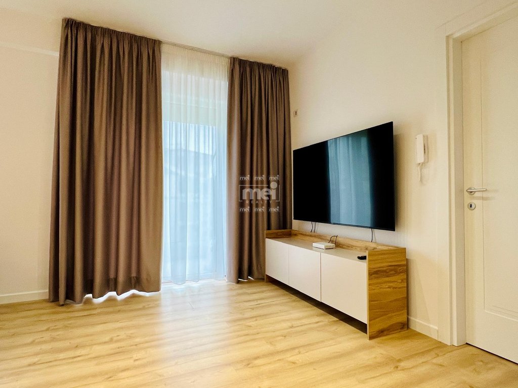 JEPET ME QIRA SUPER APARTAMENT 1+1 NE GOLEM PRANE HOTEL EPIDAMN!