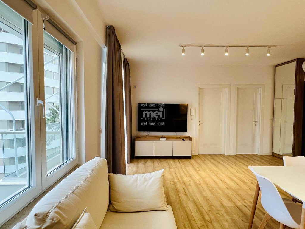 JEPET ME QIRA SUPER APARTAMENT 1+1 NE GOLEM PRANE HOTEL EPIDAMN!