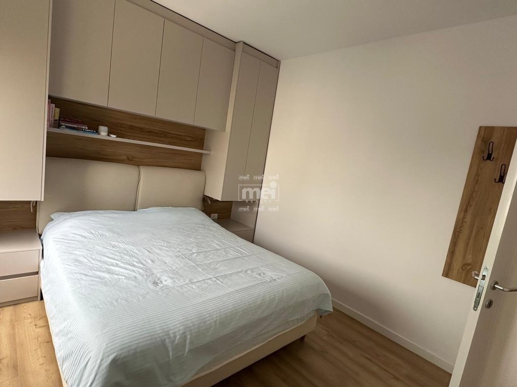 JEPET ME QIRA SUPER APARTAMENT 1+1 NE GOLEM PRANE HOTEL EPIDAMN!