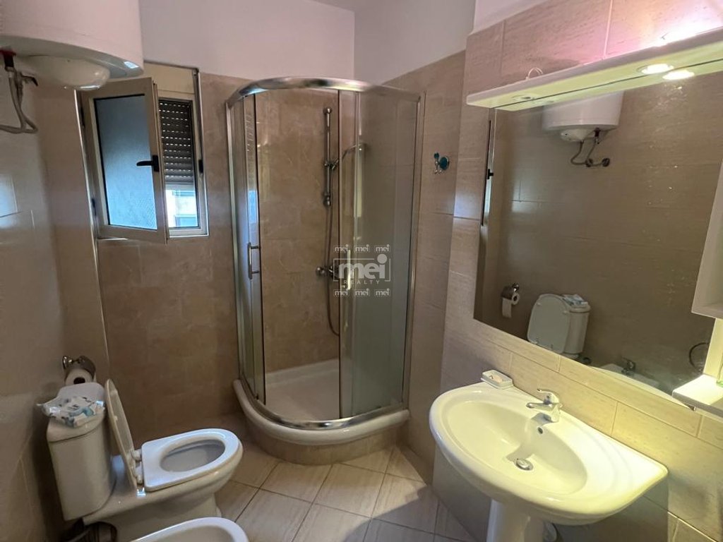 JEPET ME QIRA APARTAMENT  2+1 TEK SHKOLLA KUSHRIMI I LIRISE!