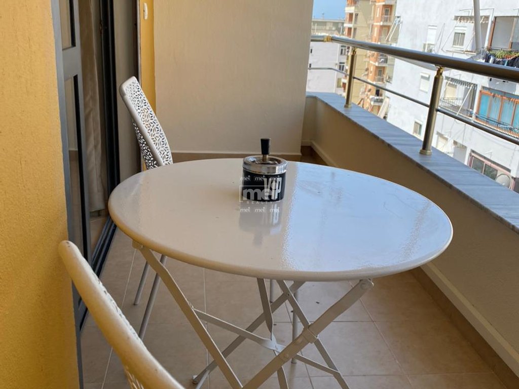 JEPET ME QIRA APARTAMENT 1+1 NE PLAZH!