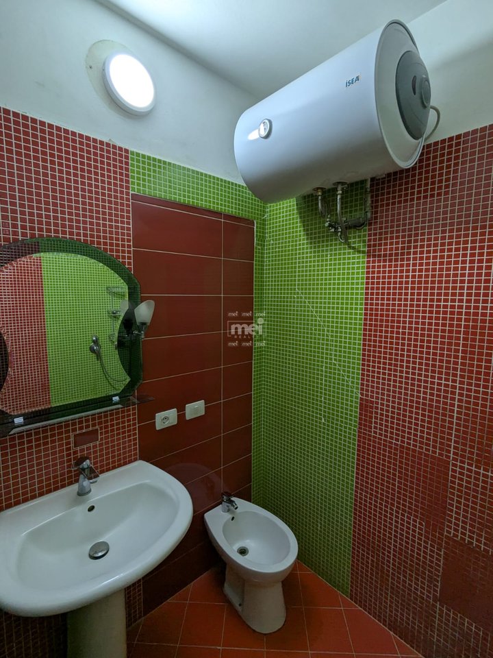 JEPET ME QIRA APARTAMENTI 1+1