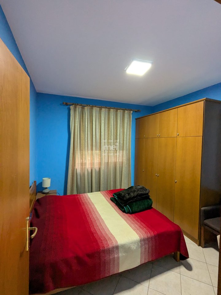 JEPET ME QIRA  APARTAMENT 1+1 GOLEM