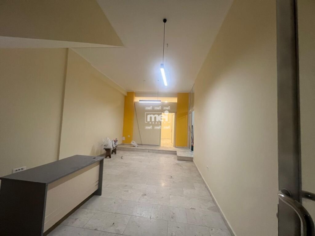 JEPET AMBIENT ME QIRA  NE QENDER!