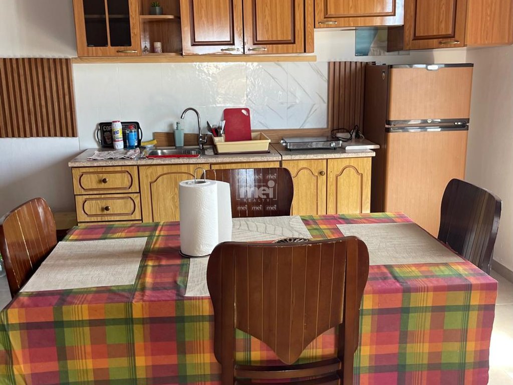 JEPET ME QIRA  APARTAMENTI 1+1 PLAZH