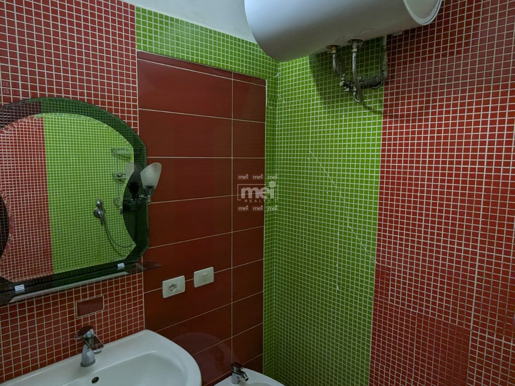 JEPET ME QIRA APARTAMENTI 1+1