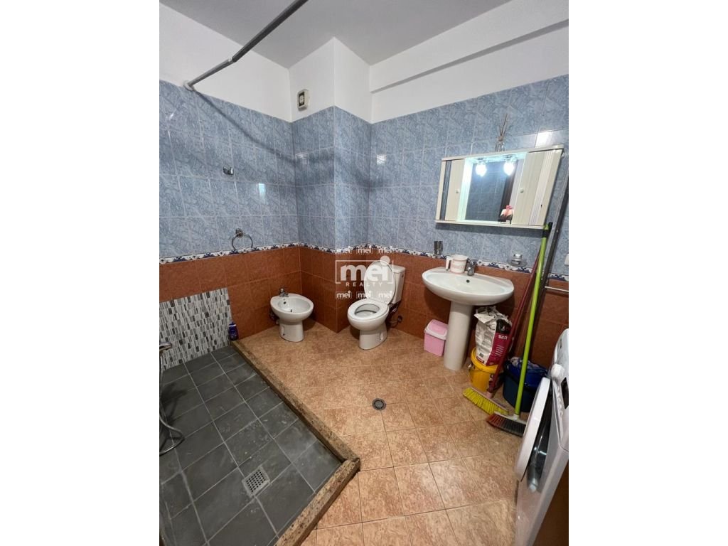 JEPET ME QIRA APARTAMENT 2+1 NE VOLLGA ME PAMJE NGA DETI!