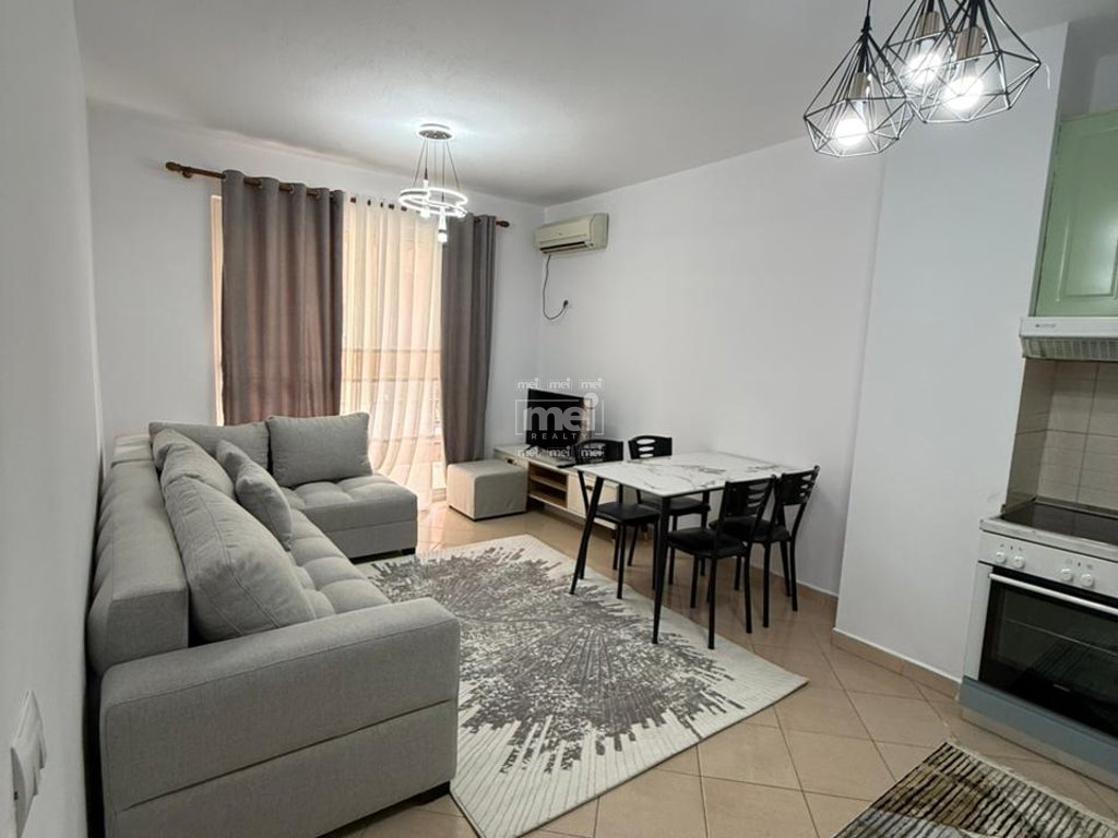 SHITET APARTAMENT 1+1 PLAZH