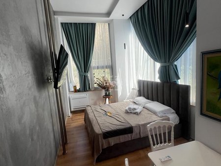 JEPET GARSIONER ME QIRA NE VOLLGA!