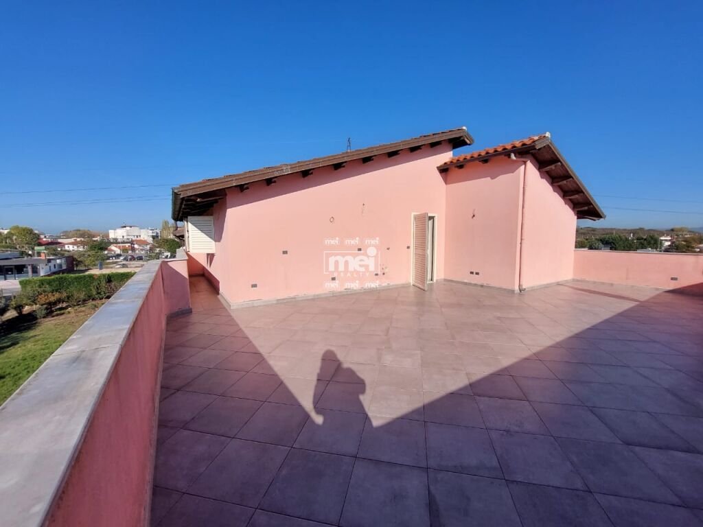 SHITET VILE 3-KATESHE PRANE MBIKALIMIT TE SUKTHIT AUTOSTRADE DURRES-TIRANE!