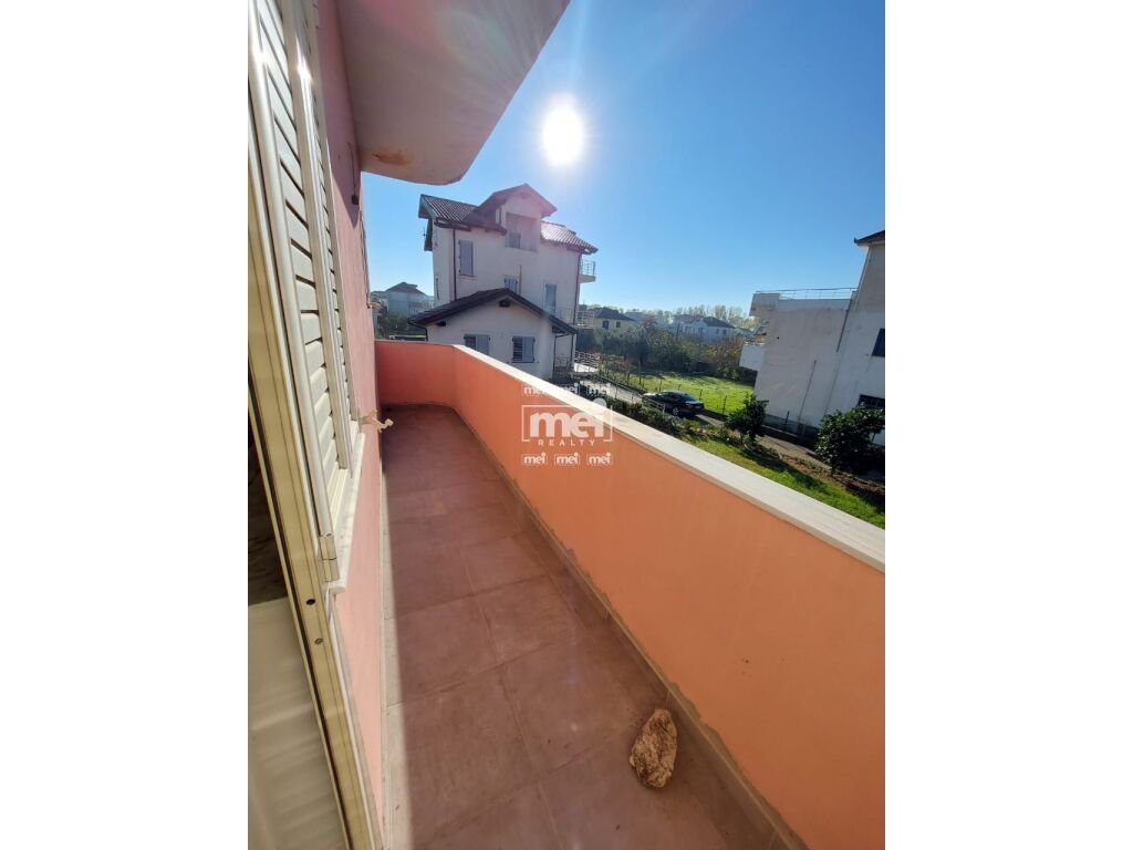 SHITET VILE 3-KATESHE PRANE MBIKALIMIT TE SUKTHIT AUTOSTRADE DURRES-TIRANE!