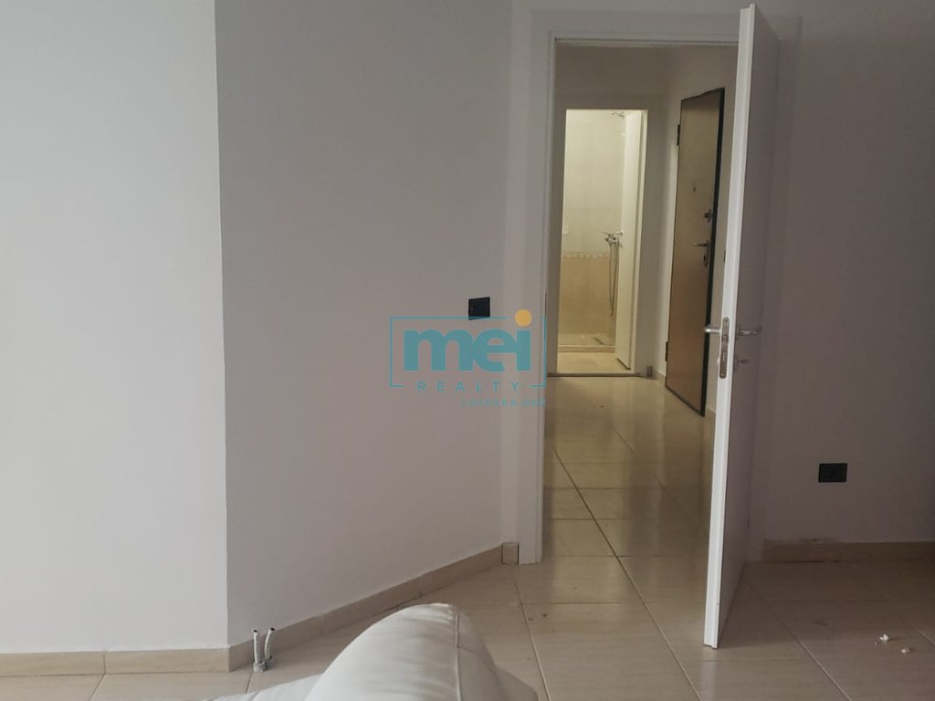 Jepet me Qera Super Apartament 2+1+2 te Komuna e Parisit!