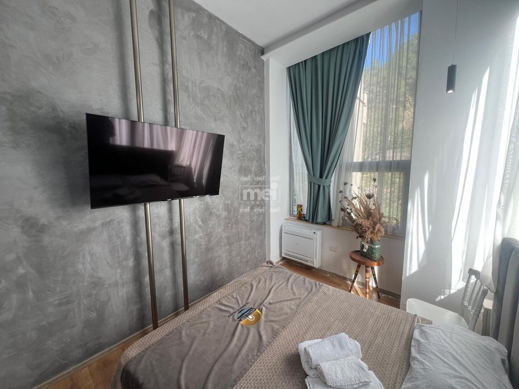 JEPET GARSIONER ME QIRA NE VOLLGA!