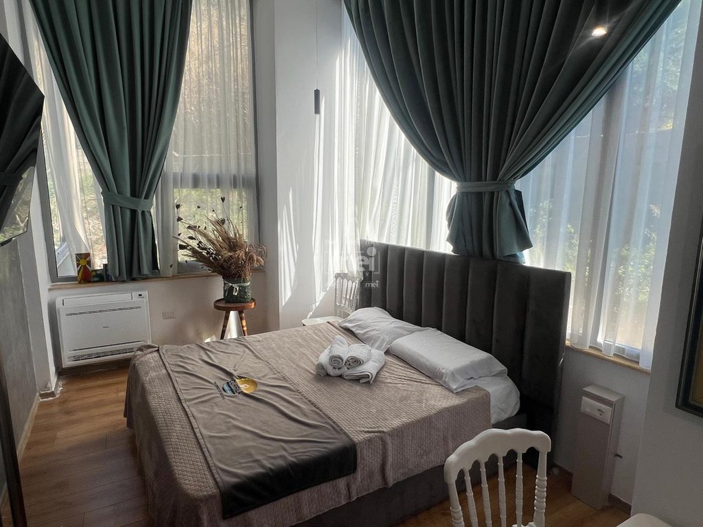 JEPET GARSIONER ME QIRA NE VOLLGA!