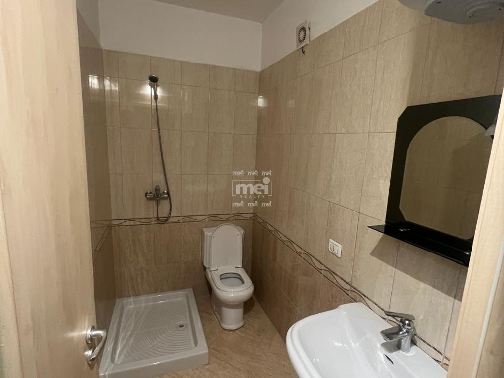 JEPET ME QIRA APARTAMENT  2+1+2 TEK  GJYKATA!